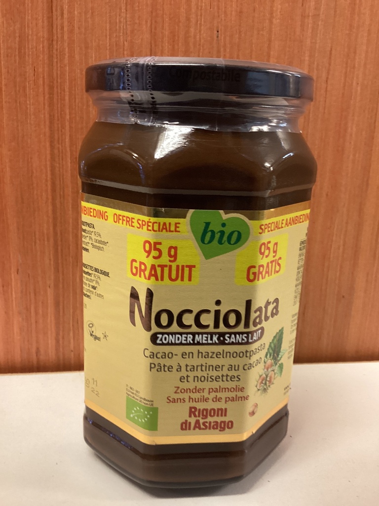 Pâte à tartiner au cacao et noisettes intense sans lait 835g nocciolata (740+95)