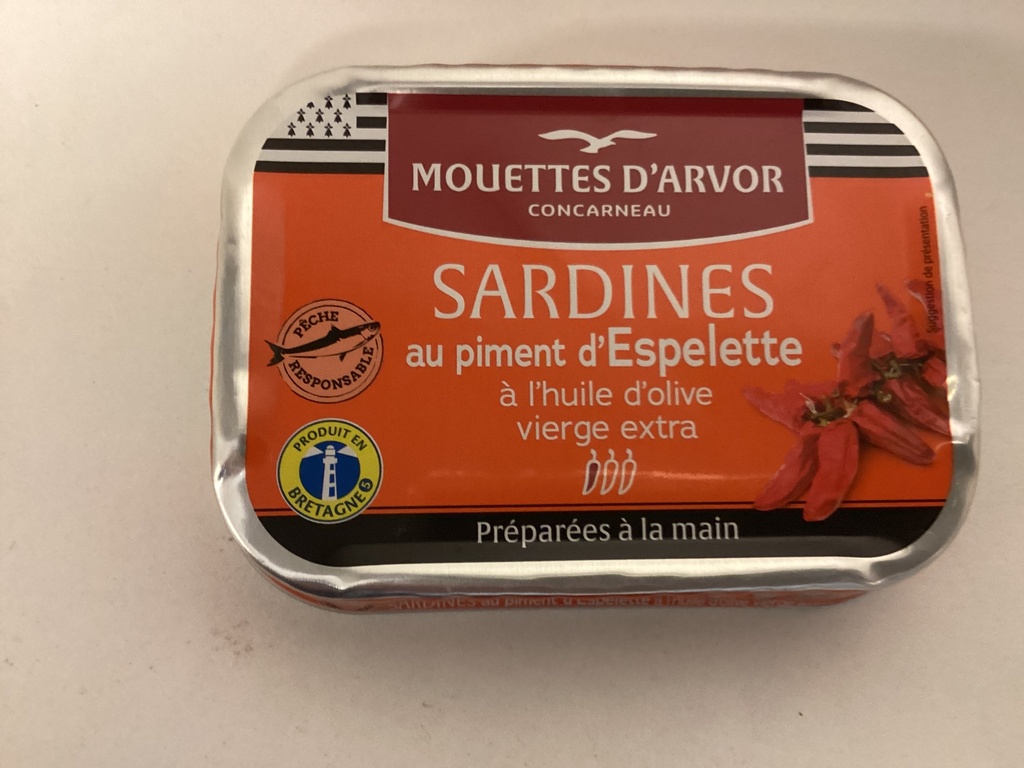 Sardines au citron confit et au piment d’Espelette à l’huile d’olive vierge extra