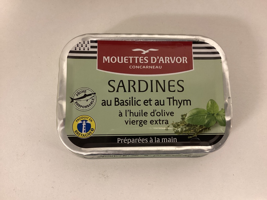 Sardines au basilic et au thym à l’huile d’olive vierge extra