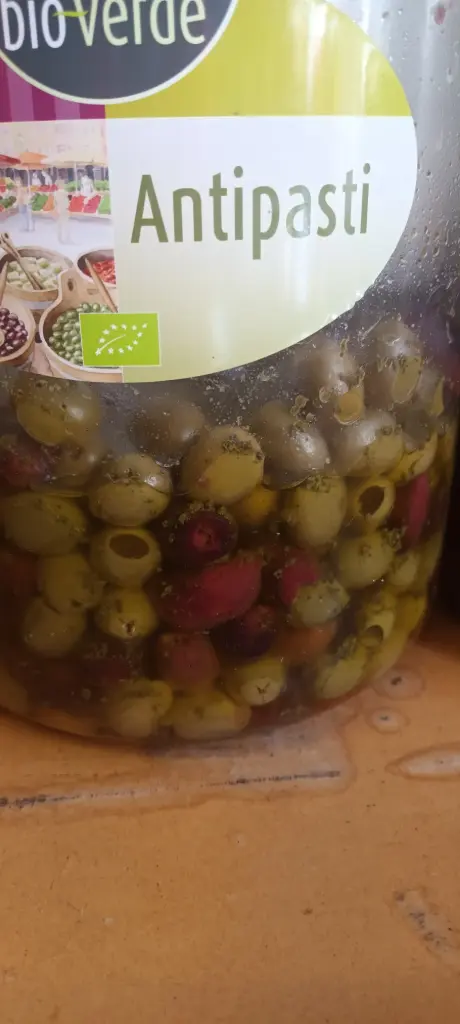 Olives vertes et noires vrac