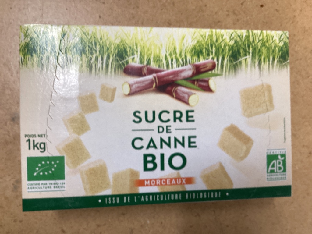 Sucre de canne blond en morceaux