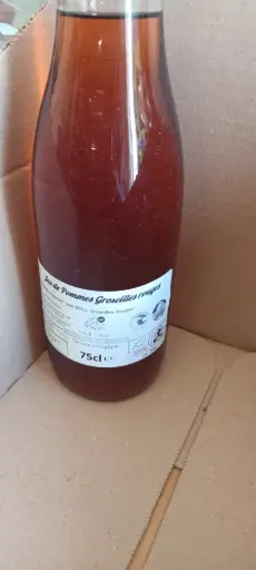 Jus pomme groseille rouge