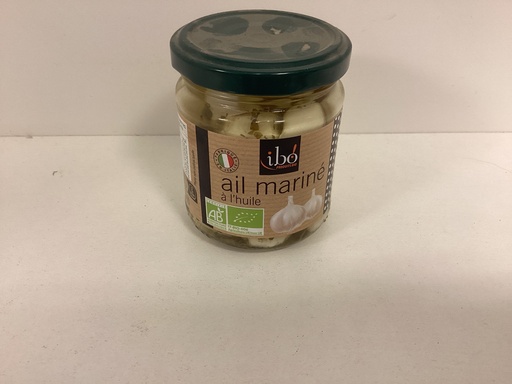 Ail mariné à l’huile